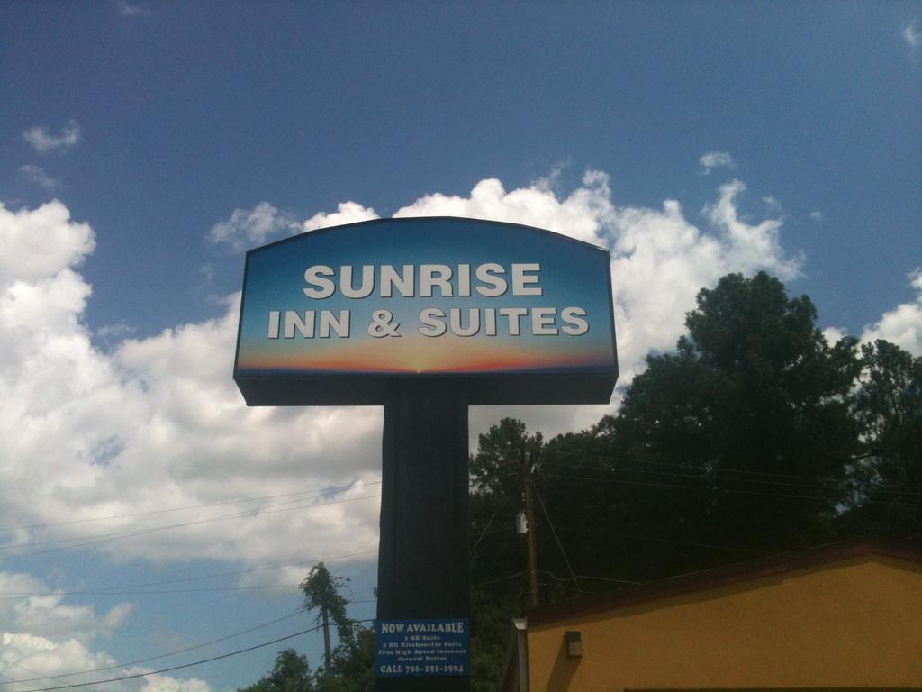 Sunrise Inn Rome Extérieur photo